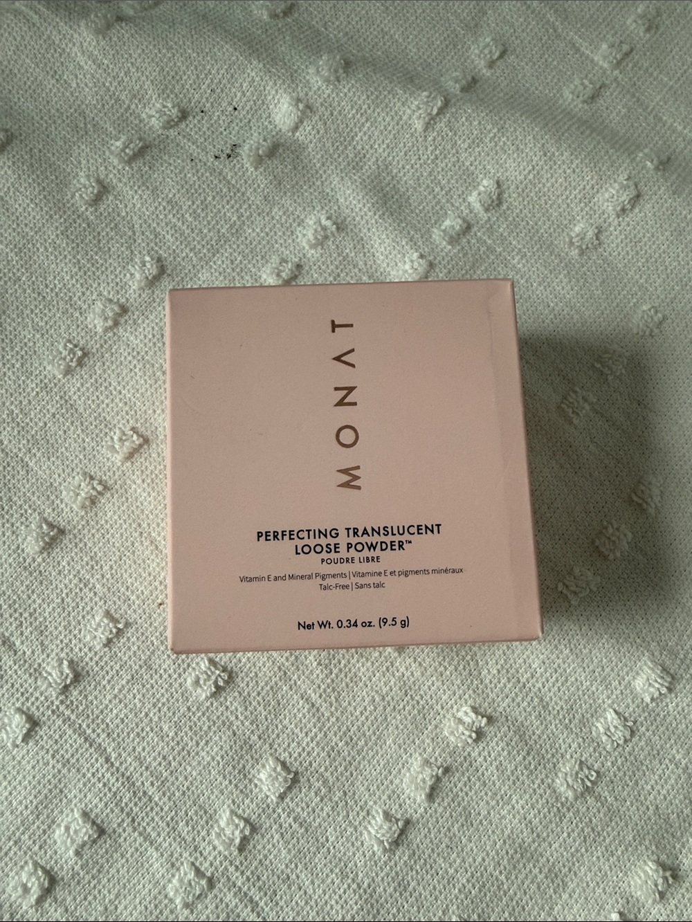 Monat Perfecting Translucent Loose Powder